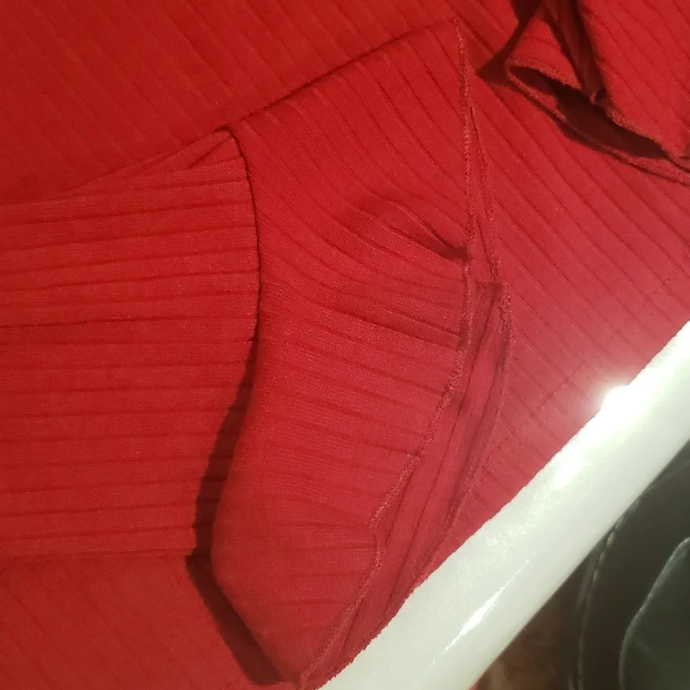 Red off the shoulder top - Picture 2 of 5